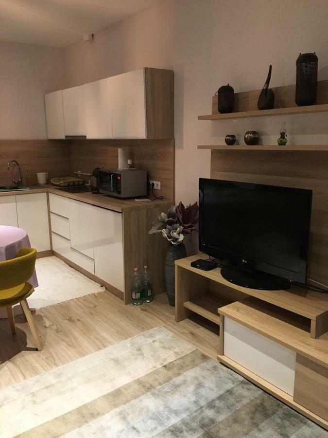 Hunyadi Apartman Szekszard Exterior photo